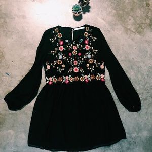 Zara Black Dress with Floral Embroidery 💕